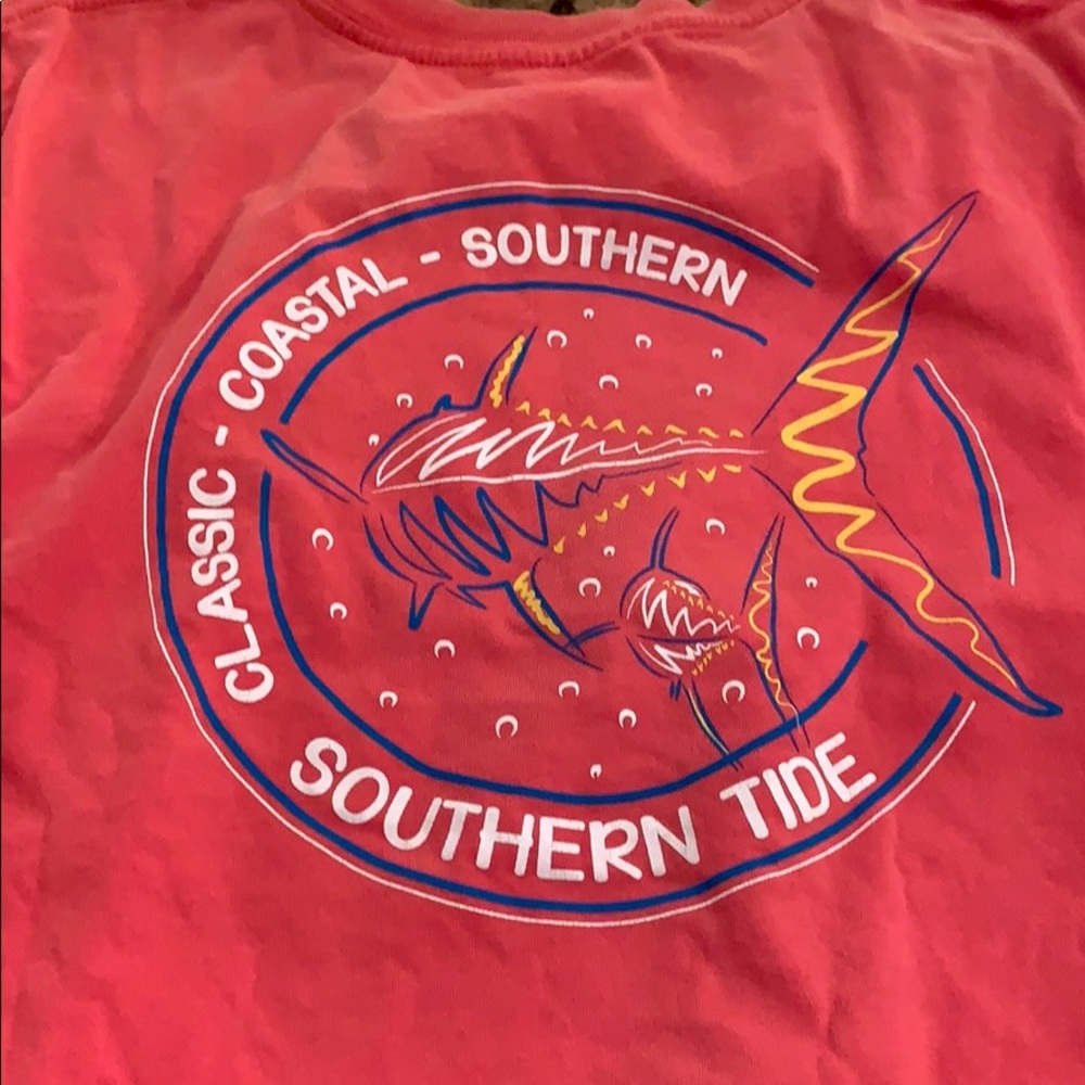 Southern Tide salmon colored 2019 style t shirt.